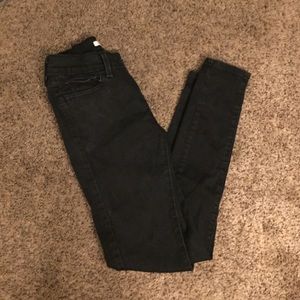 Black Levi Skinny Jeans size 25